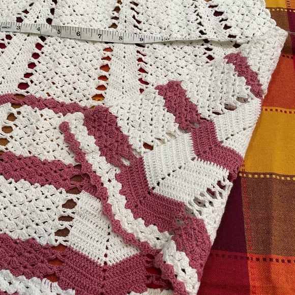 Vintage Crochet Appron - Picture 6 of 9